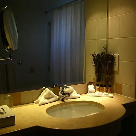 Curium Palace Hotel 4*