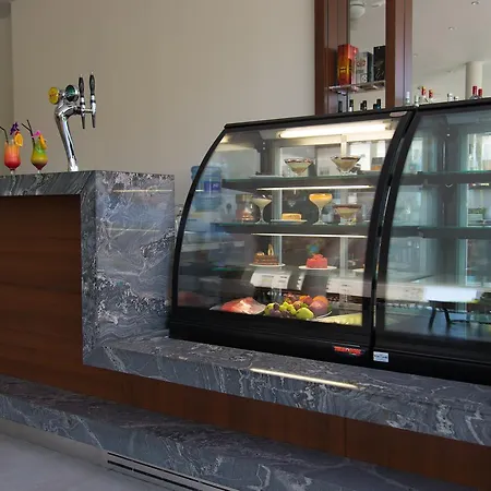 Curium Palace 4* Limassol