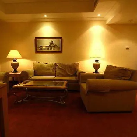 Curium Palace ليماسول