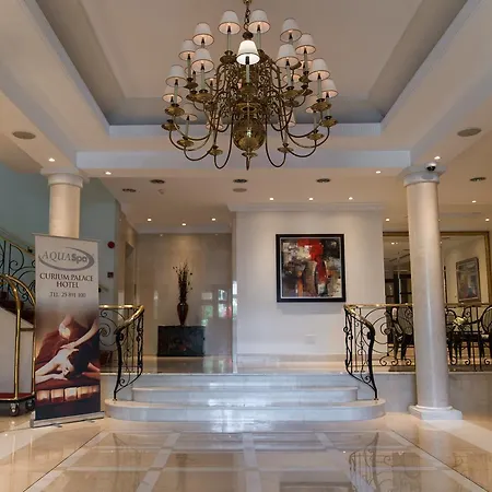 Curium Palace ليماسول