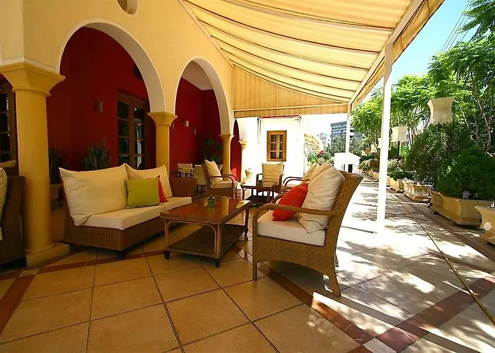 Curium Palace 4* לימסול