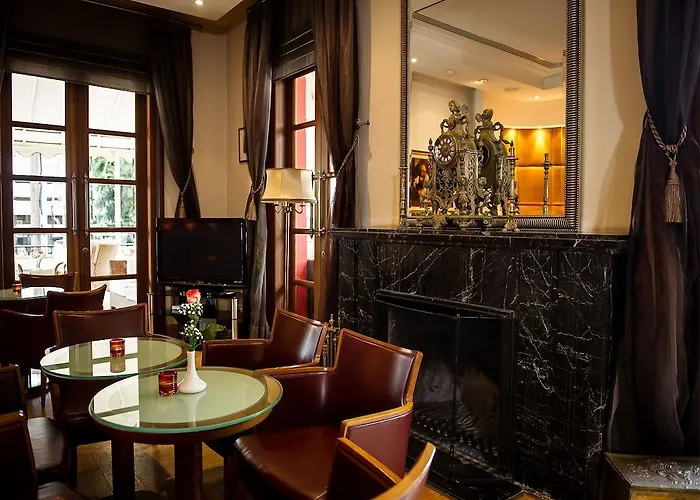 Curium Palace מלון לימסול