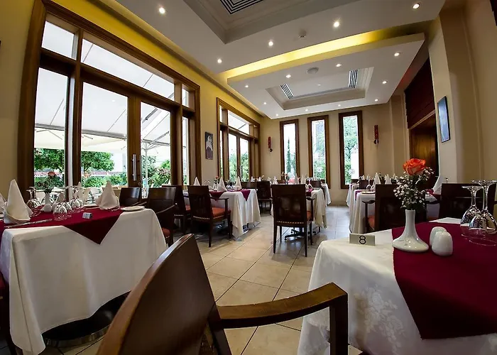 Hotel Curium Palace Lemesos