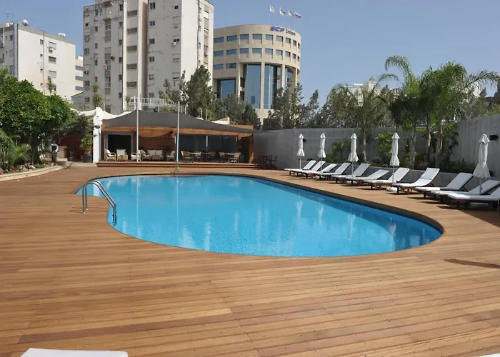 Curium Palace Hotel 4*