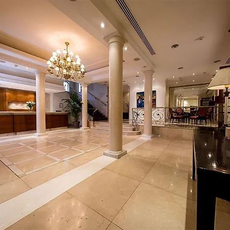 Curium Palace 4* Лимасол